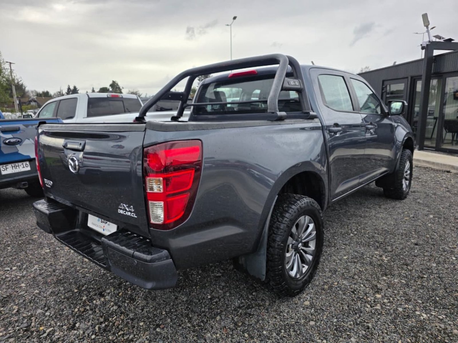 Mazda BT-50 3.0 CORE 4X4 6MT 2024 - Imagen 7 de 10