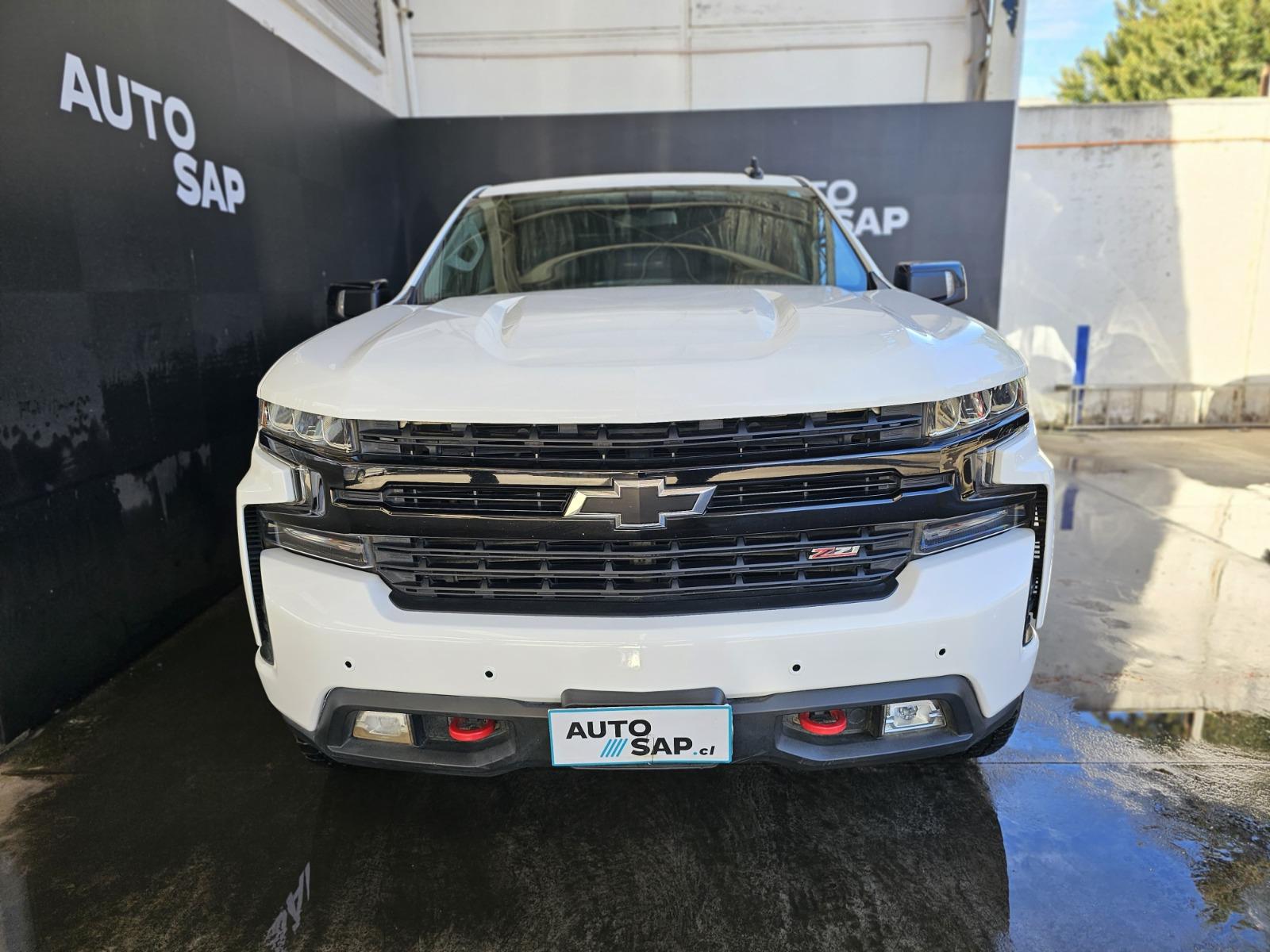 Chevrolet SILVERADO 5.3 Auto LT Trail Boss DC 4WD 2021 - Foto 2 de 8