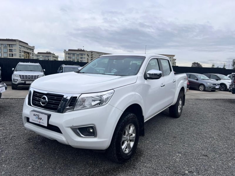 Nissan NP300 DCAB XE 4X4 2.3 MT 2018