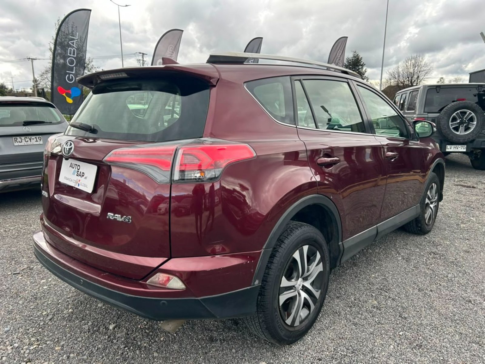 Toyota RAV 4 2.0 4X2 MT LUJO 2016 - Foto 4 de 10