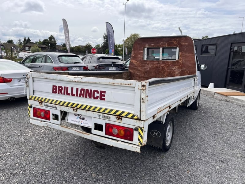 Brilliance T30 MINI TRUCK CS 1.5 2022 - Imagen 5 de 10