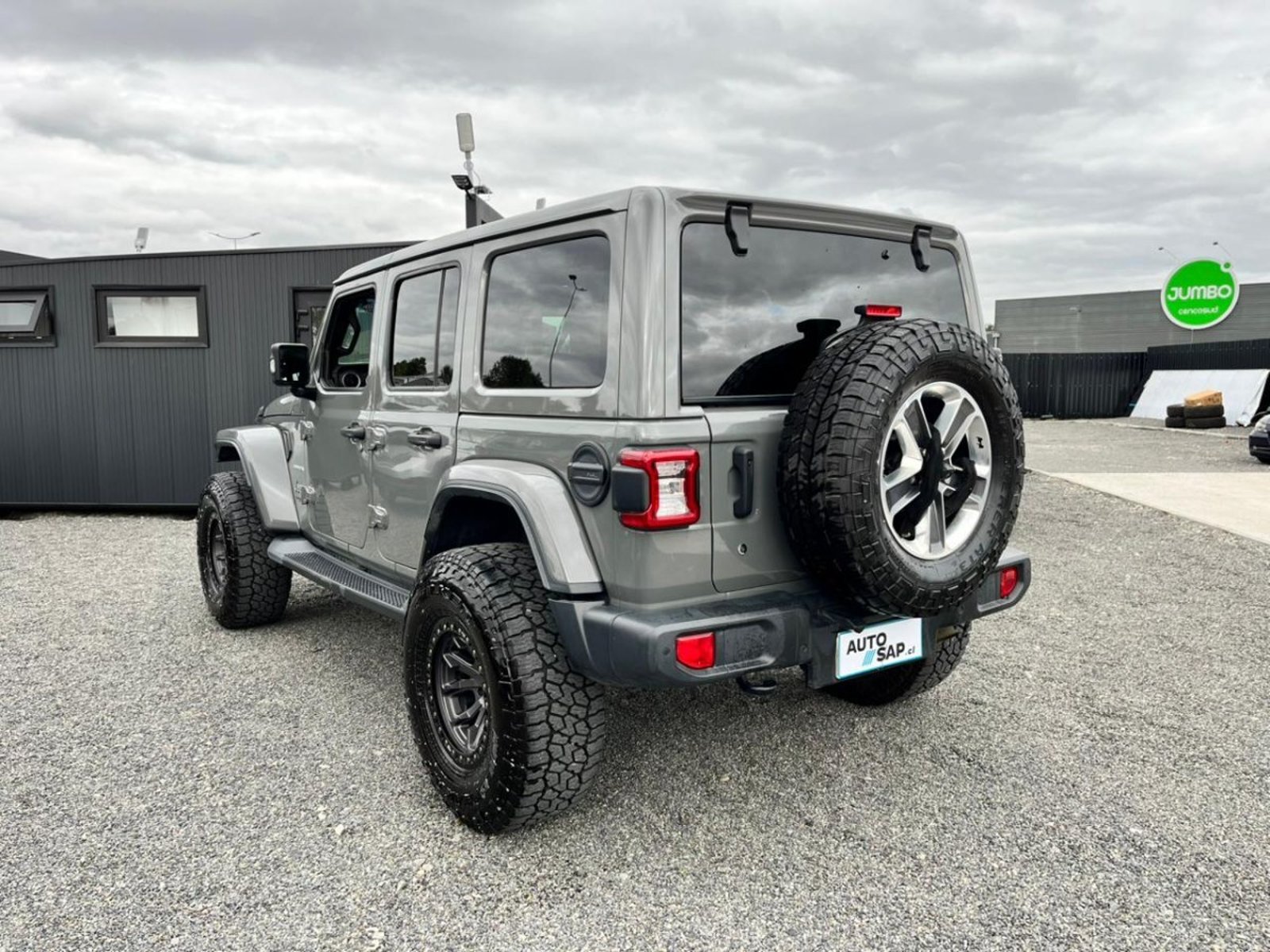 Jeep WRANGLER UNLTD SAHARA 4X4 3.6 AUT 2019 - Imagen 6 de 10