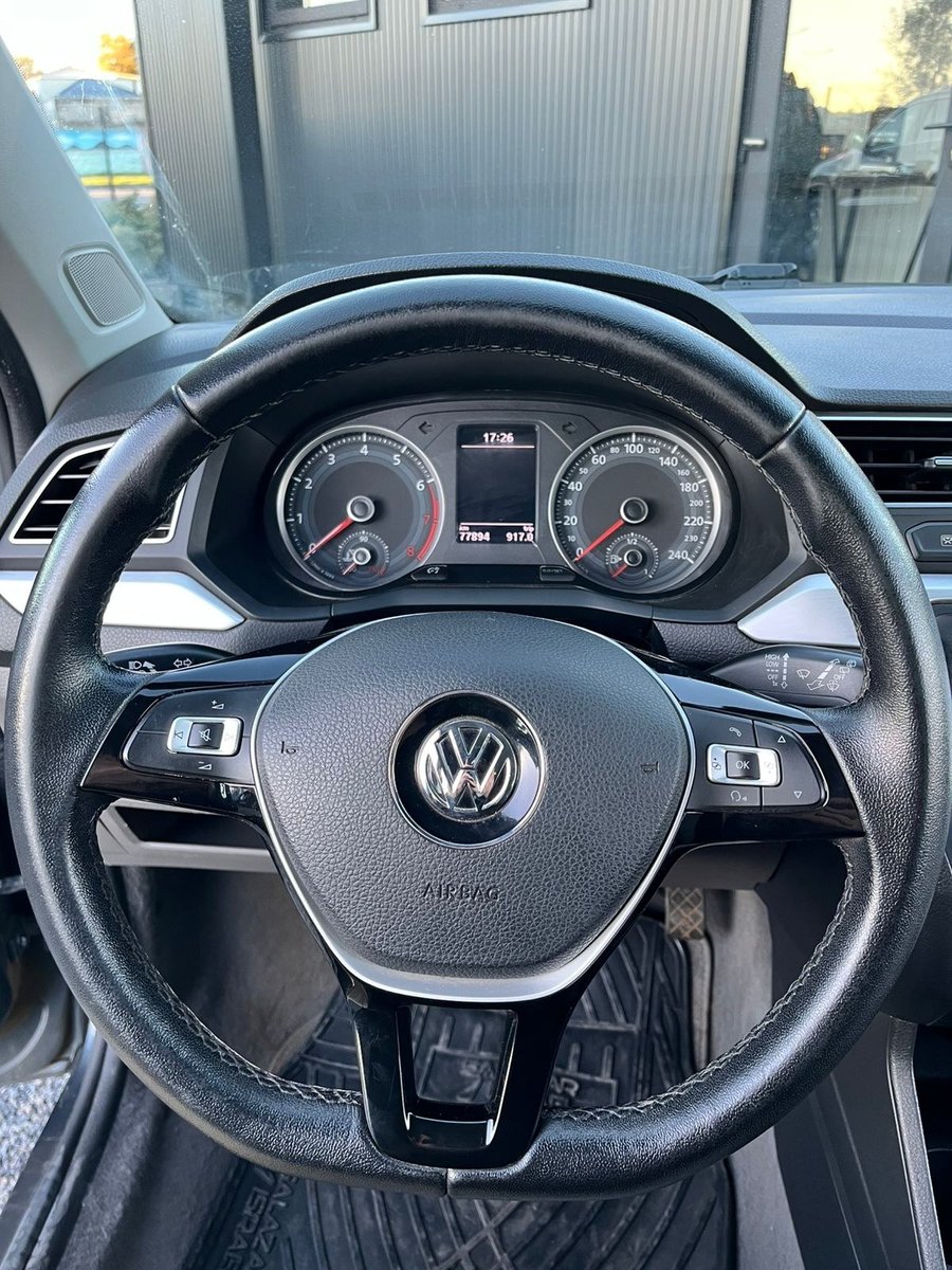 Volkswagen GOL 1.6 HB MT HIGHLINE 2021 - Imagen 9 de 10