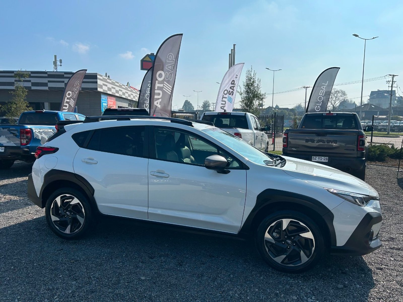 Subaru CROSSTREK TOURING 4X4 2.0 AUT 2024 - Imagen 4 de 10