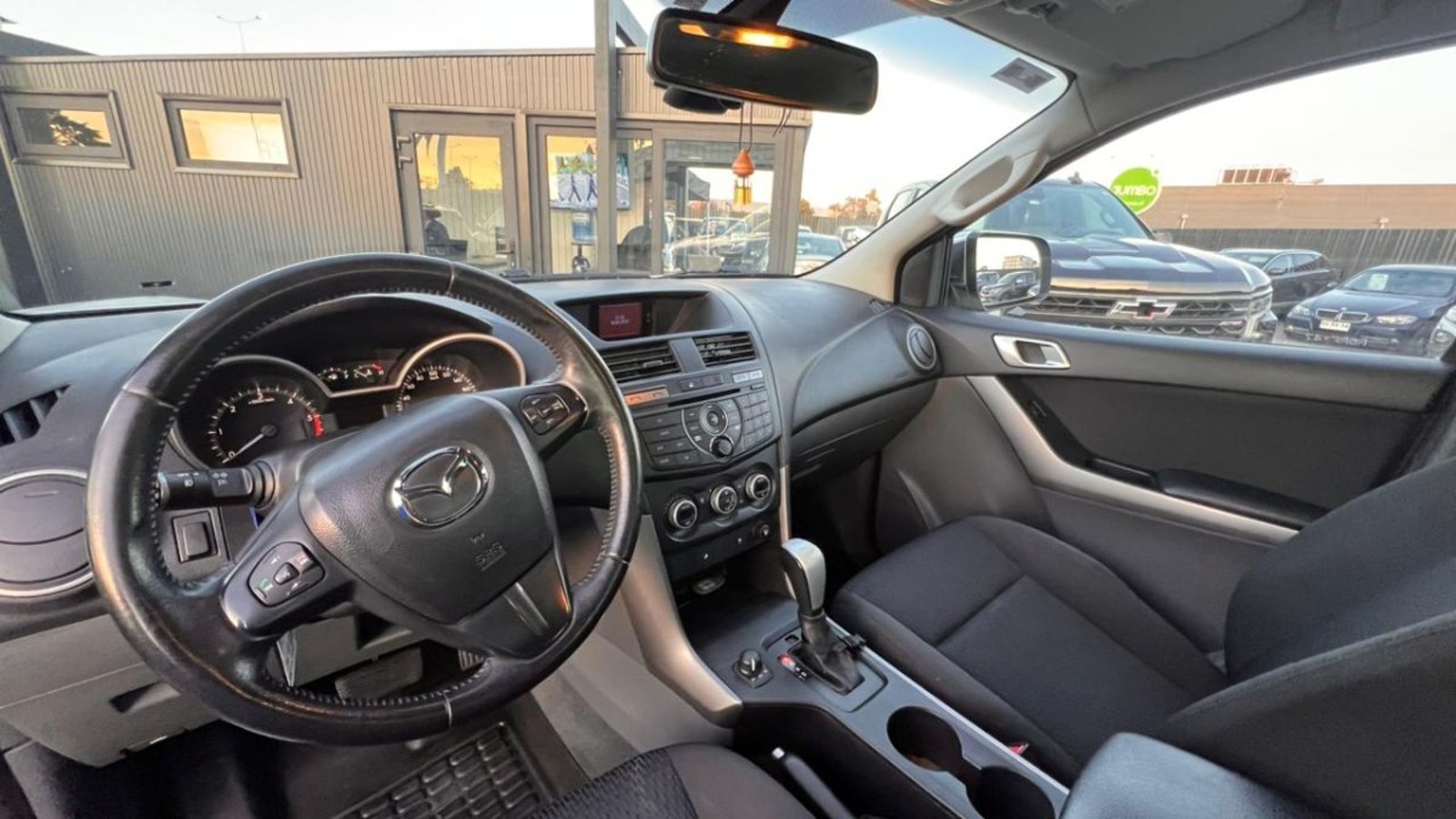 Mazda BT-50 DCAB SDX 4X4 3.2 AUTOMATICA 2022 - Imagen 10 de 10