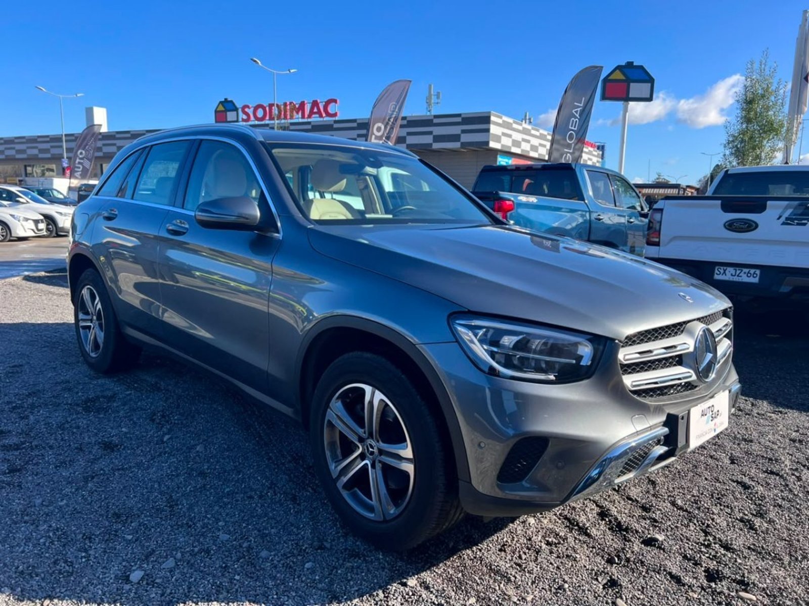 Mercedes-Benz GLC 200 2.0 AUT 2022 - Foto 3 de 10