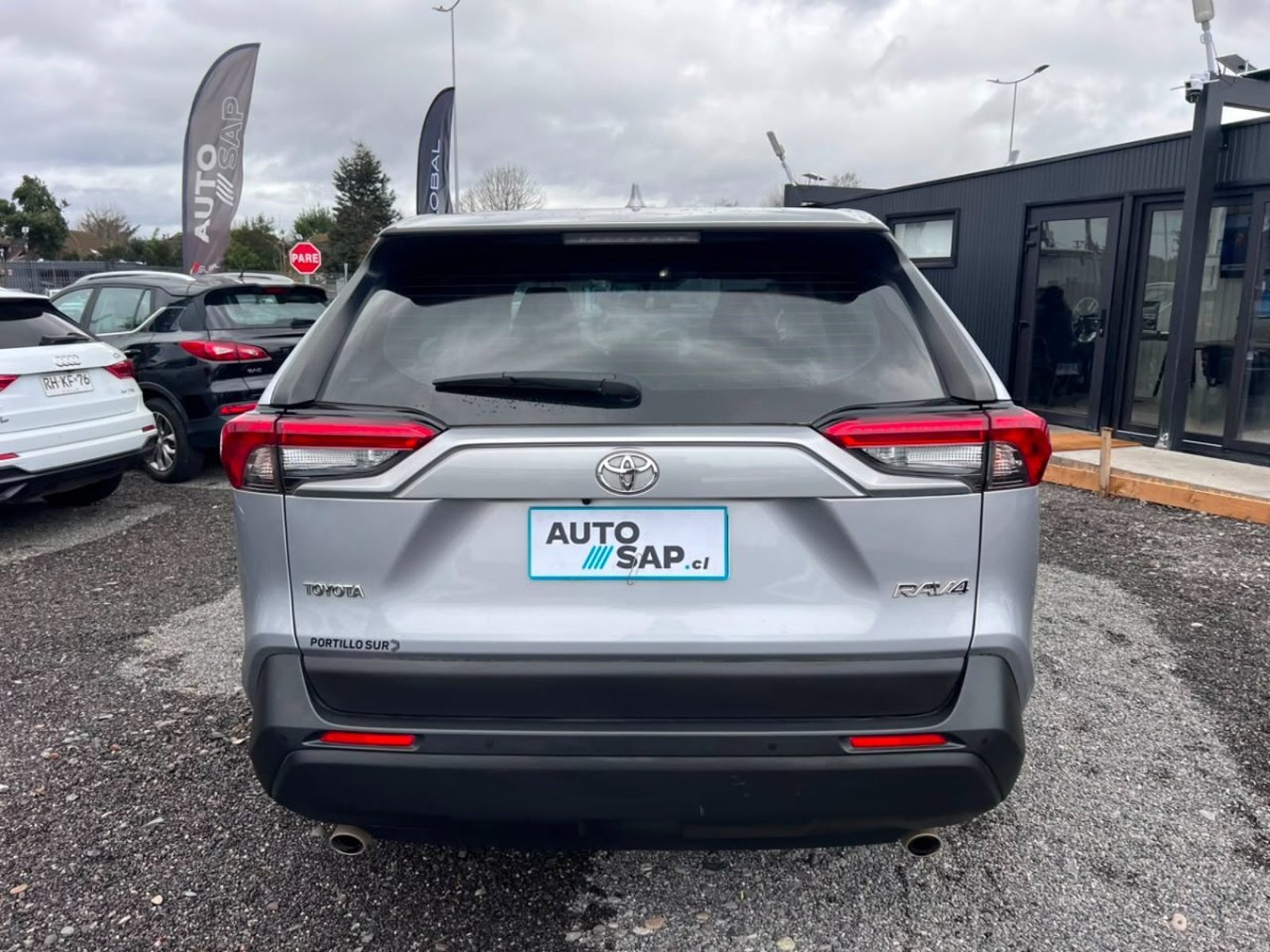 Toyota RAV 4 2.0 AUT LE 4X2 2025 - Imagen 6 de 10