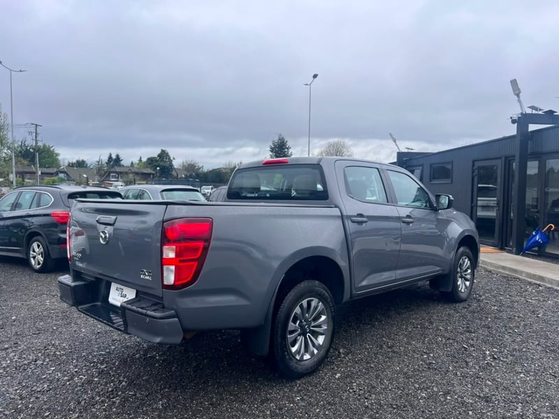 Mazda BT-50 BT50 4X4 3.0 AUT 2023 - Imagen 7 de 10