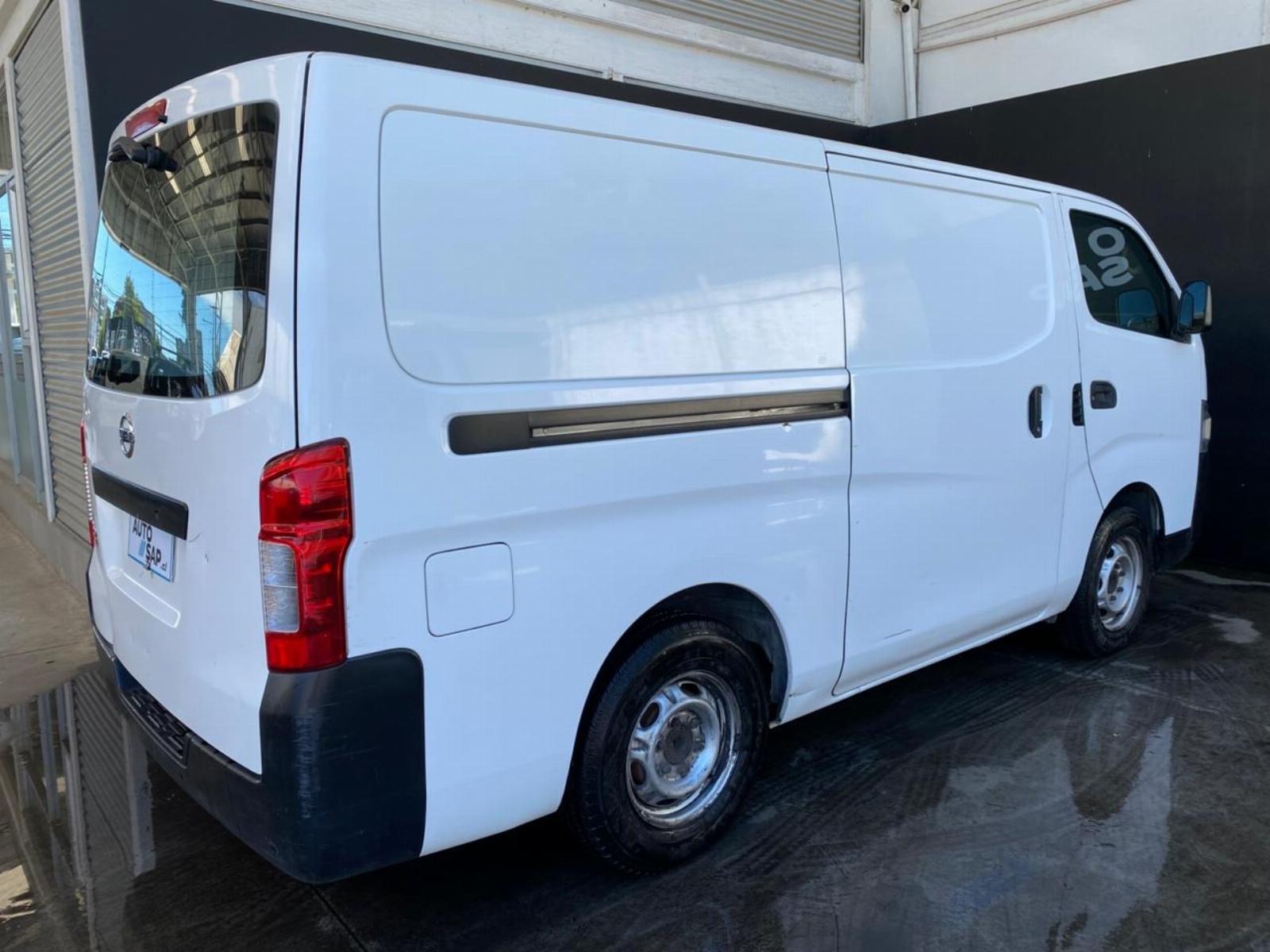 Nissan NV350 2.5 DIESEL MECANICO 2015 - Imagen 6 de 10