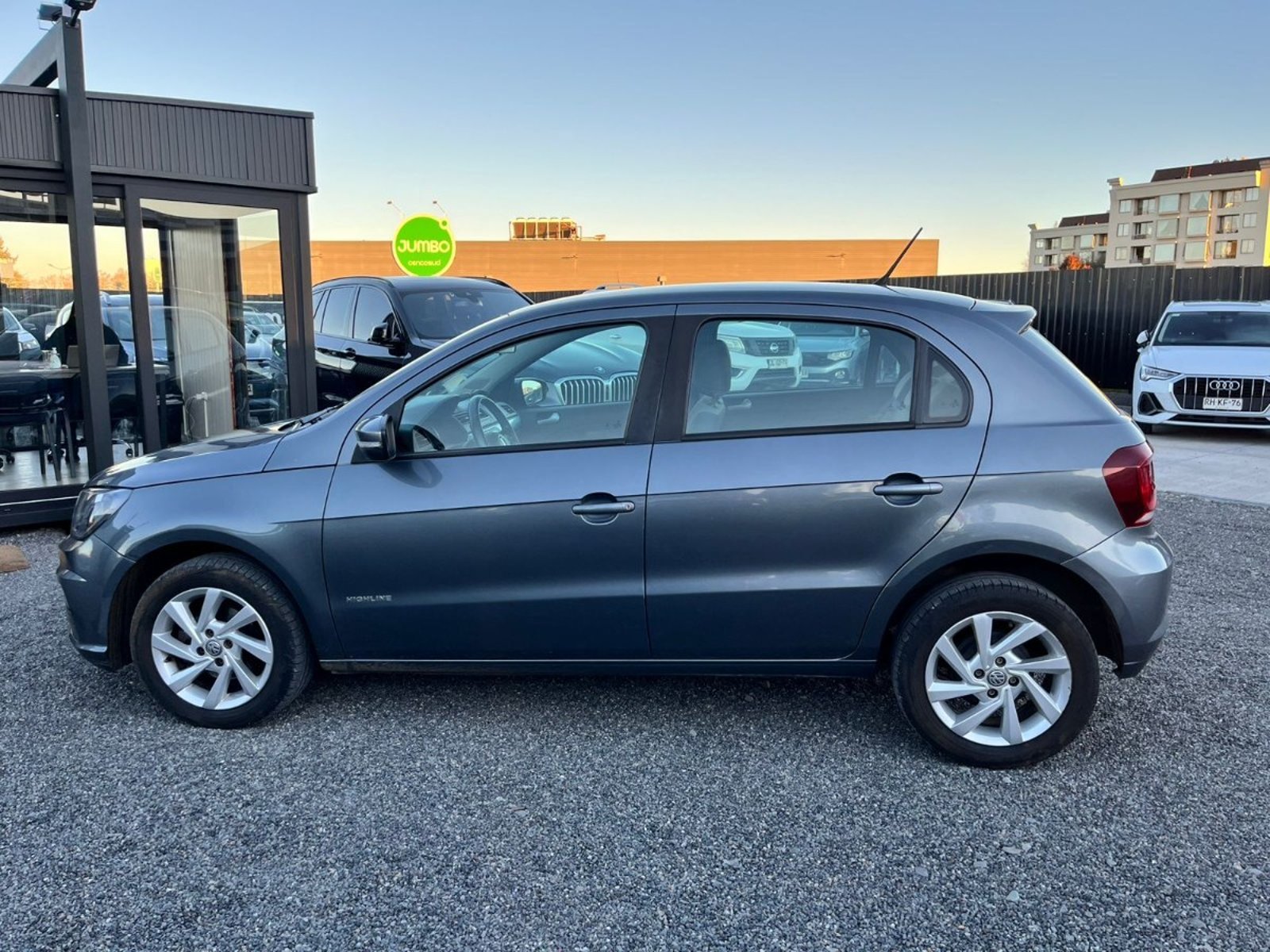 Volkswagen GOL 1.6 HB MT HIGHLINE 2021 - Imagen 8 de 10