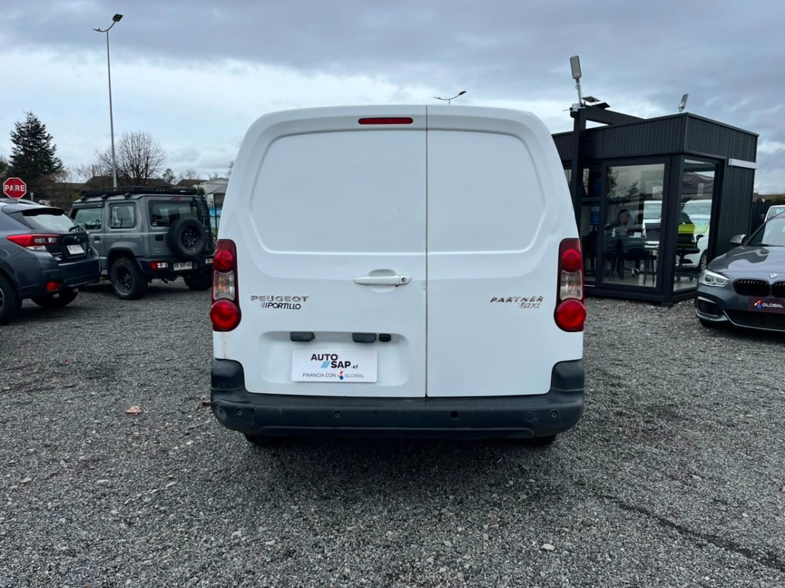Peugeot PARTNER MAXI HDI 1.6 2018 - Imagen 6 de 10