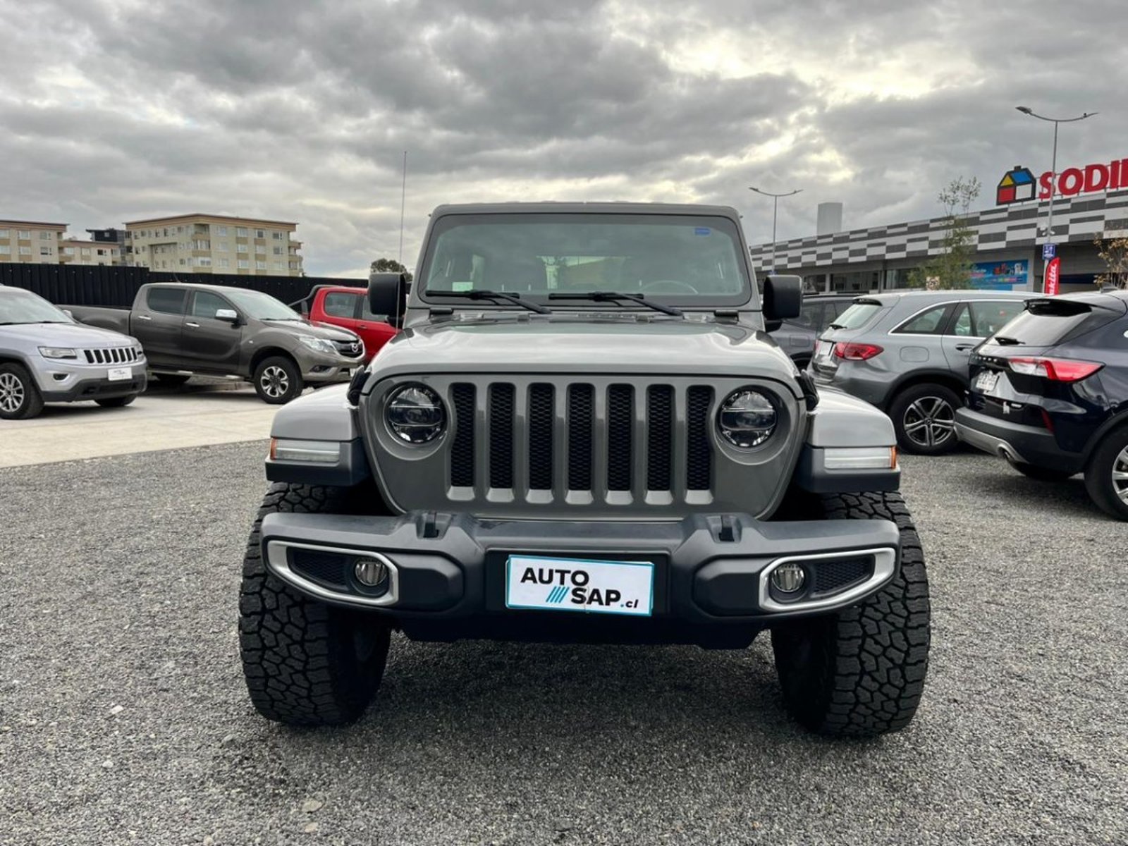 Jeep WRANGLER UNLTD SAHARA 4X4 3.6 AUT 2019 - Foto 2 de 10