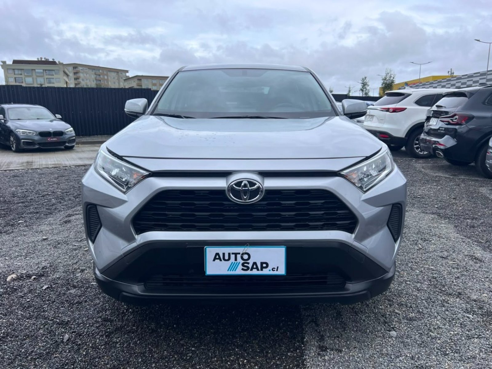 Toyota RAV 4 2.0 AUT LE 4X2 2025 - Foto 2 de 10