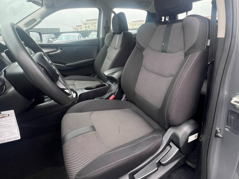 Mazda BT-50 BT50 4X4 3.0 AUT 2023 - Imagen 9 de 10