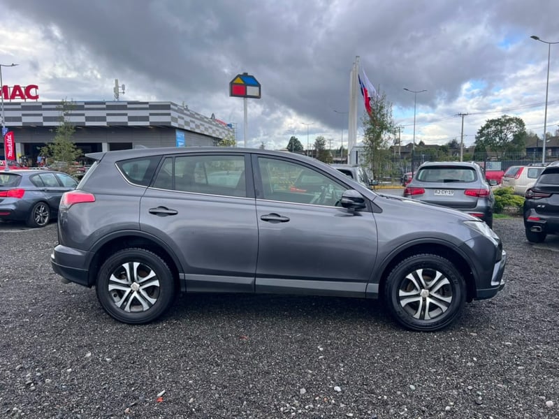 Toyota RAV 4 2.0 2016 - Imagen 7 de 10