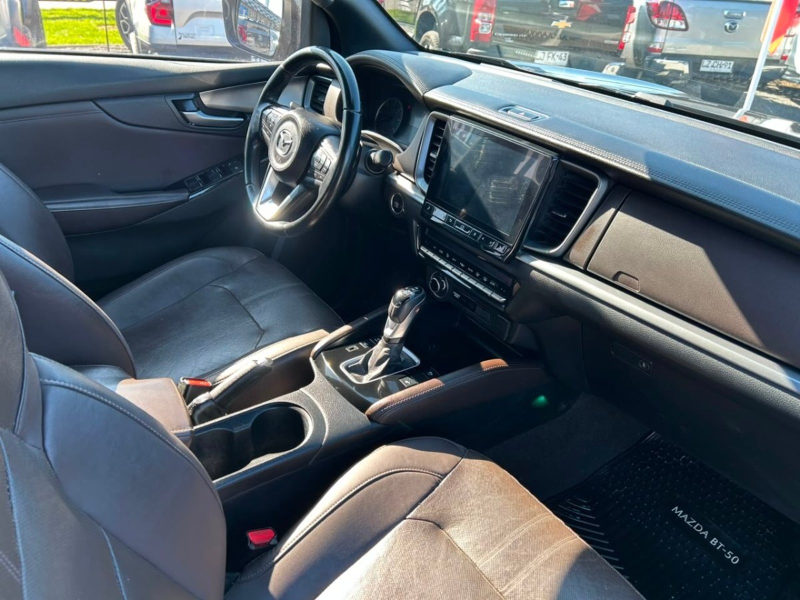Mazda BT-50 4X4 3.0 AUT 2022 - Imagen 10 de 10
