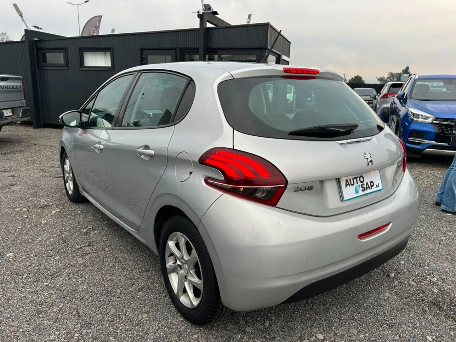 Peugeot 208 208 ACTIVE 1.2 AT 2016 - Imagen 7 de 10
