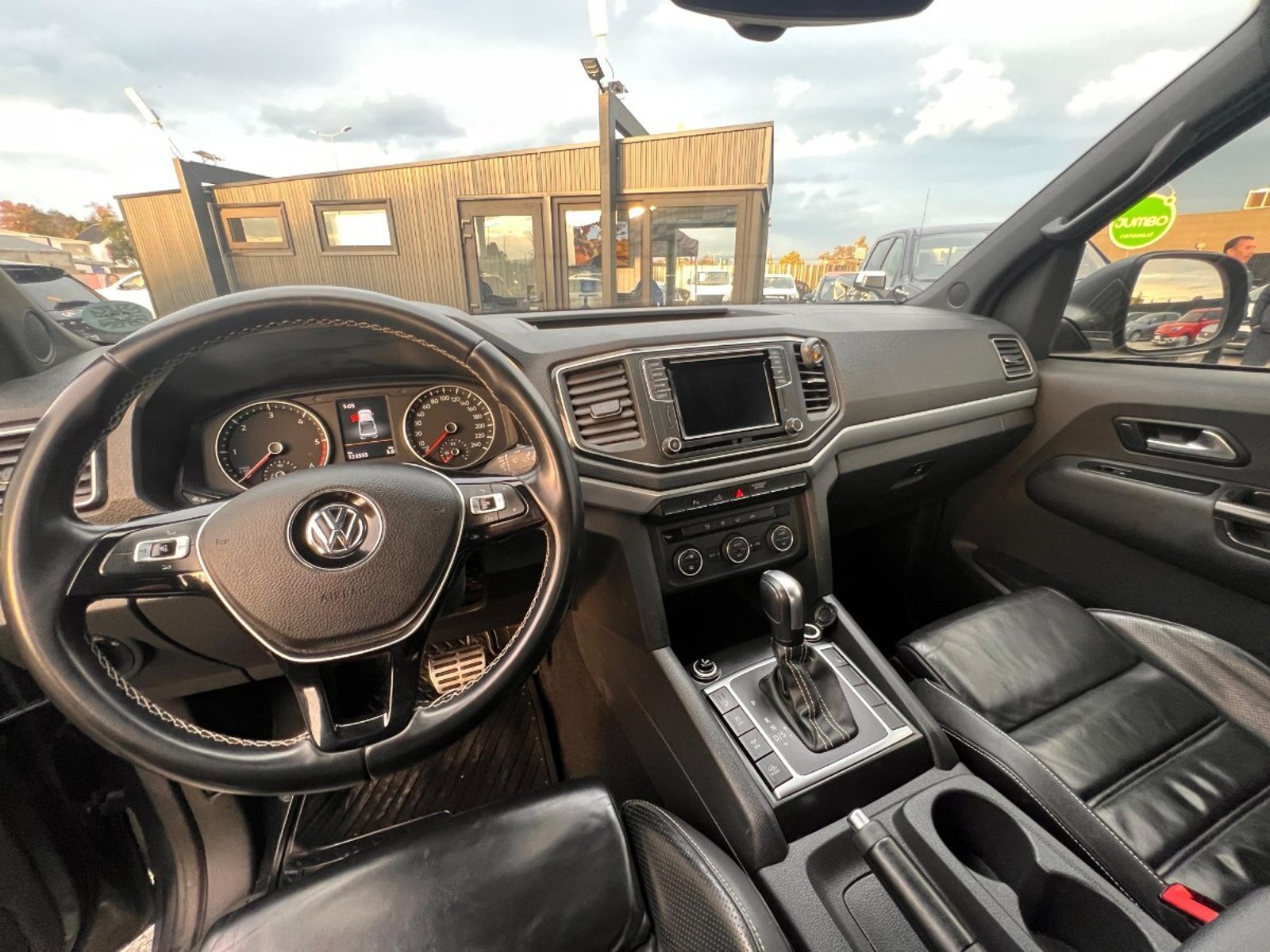 Volkswagen AMAROK AMAROK 4X4 3.0 V6 AUT 2021 - Imagen 9 de 10