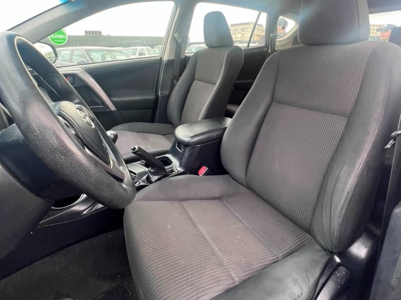 Toyota RAV 4 2.0 2016 - Imagen 9 de 10