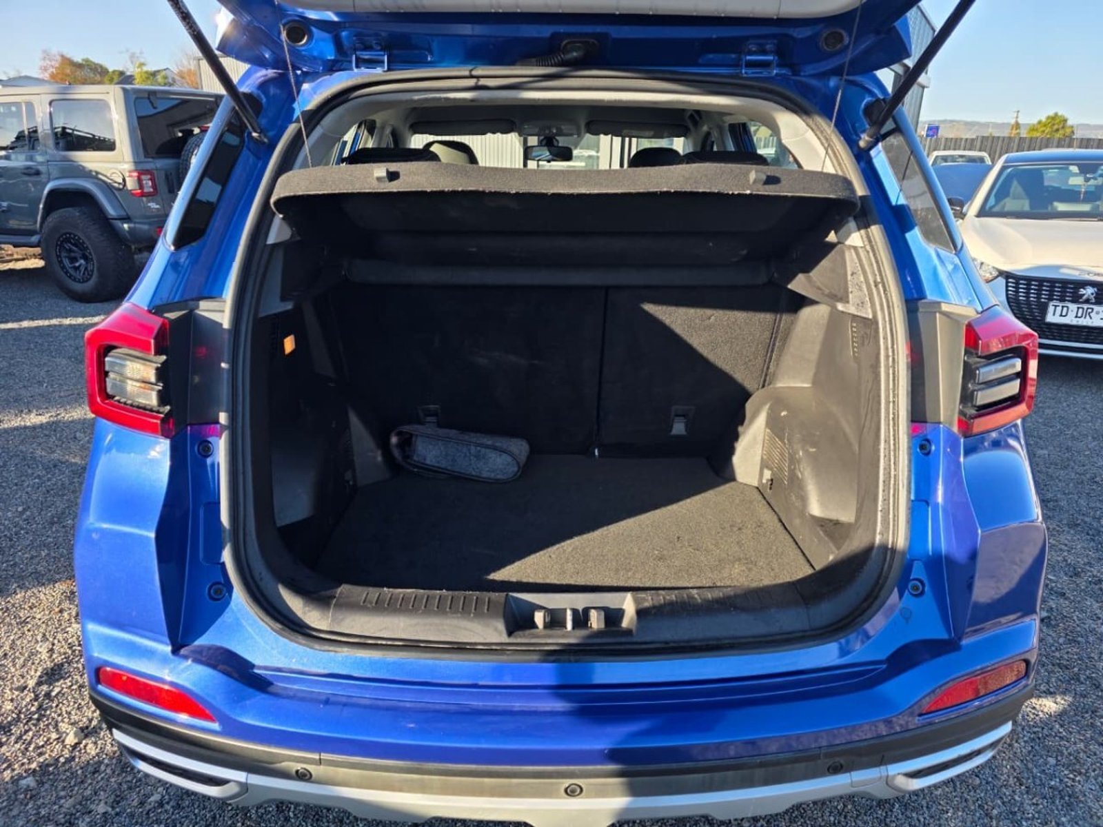 CHERY TIGGO 3 CVT 1.5L AUT FULL 2021 - Imagen 9 de 10