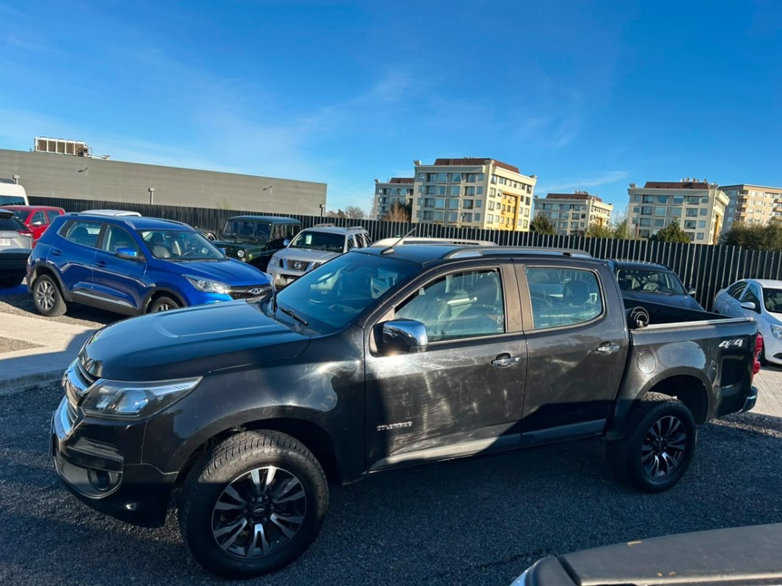 Chevrolet COLORADO DCAB 4X4 2.8 AT 2019 - Imagen 8 de 10