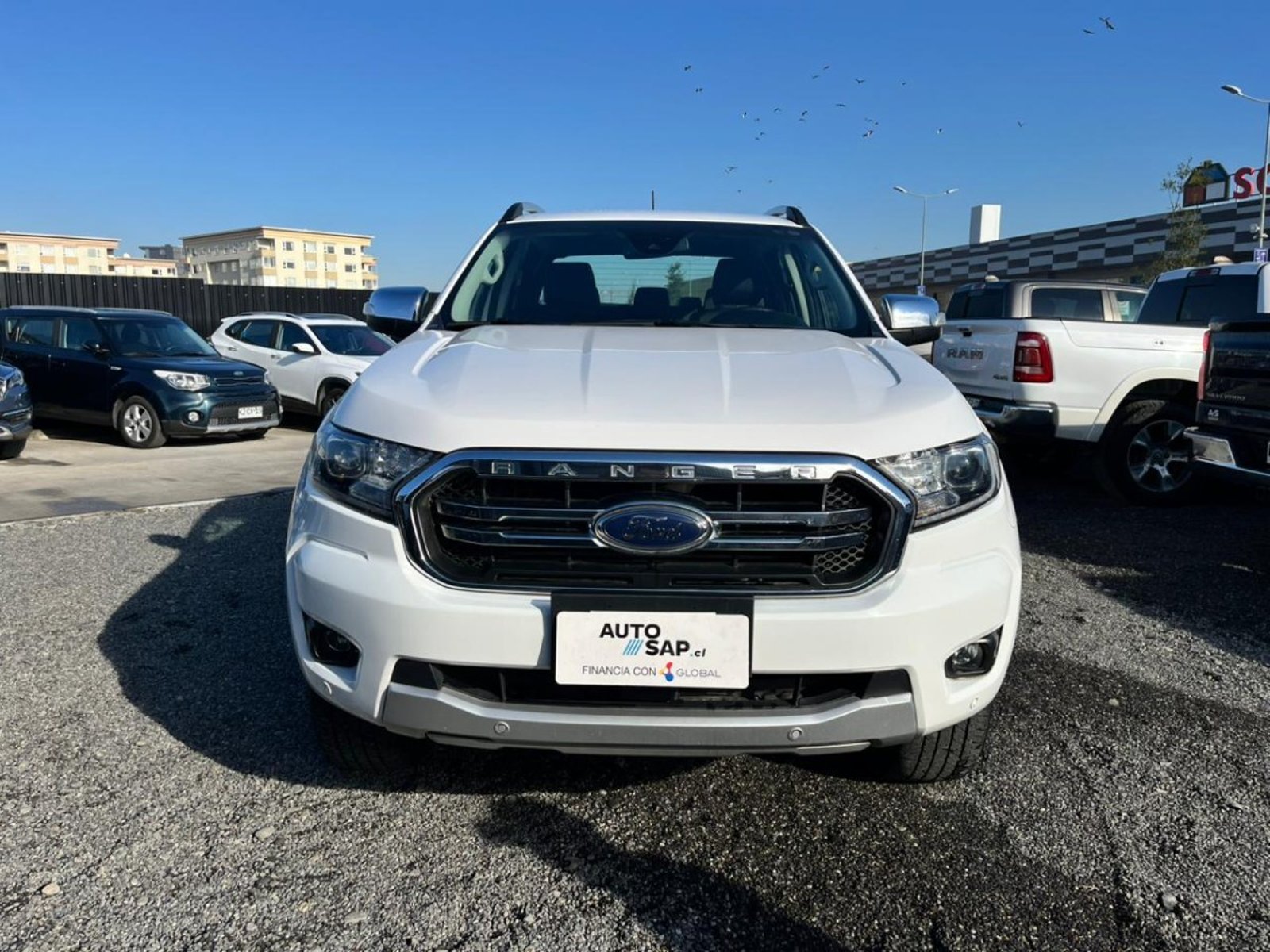 Ford RANGER RANGER DSL LIMITED 3.2L 2023 - Foto 2 de 10
