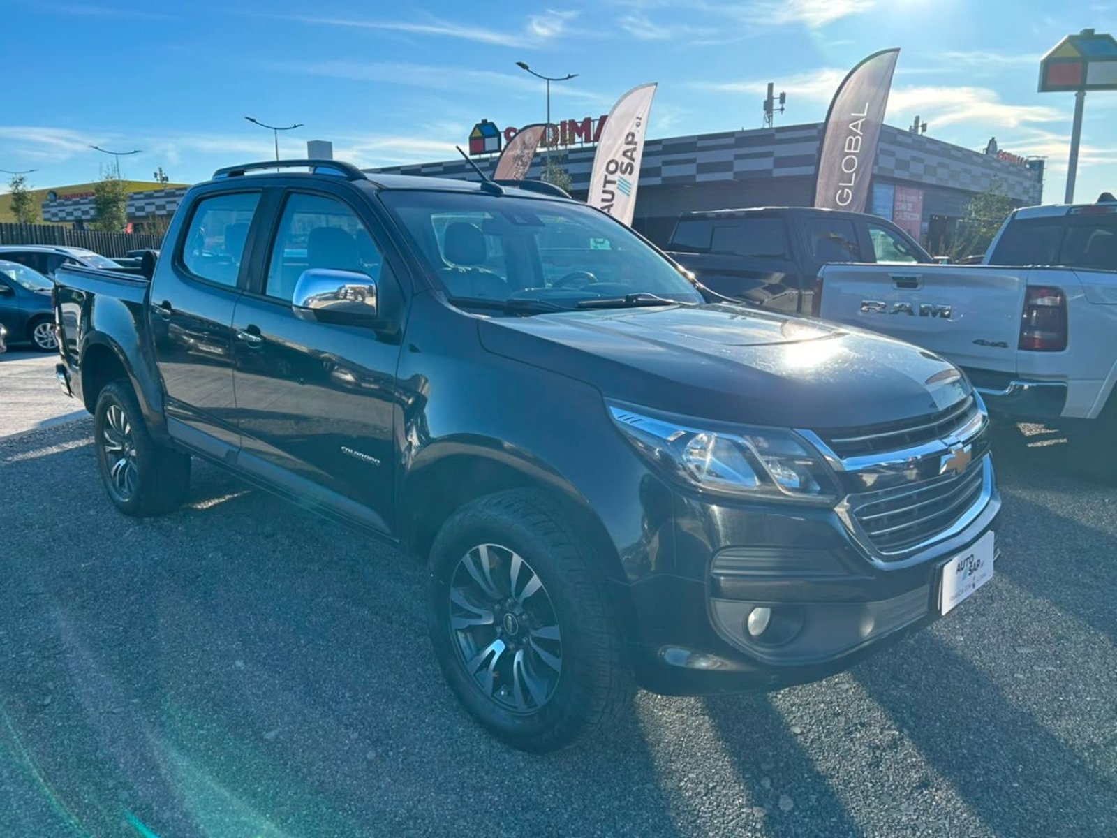 Chevrolet COLORADO DCAB 4X4 2.8 AT 2019 - Foto 3 de 10