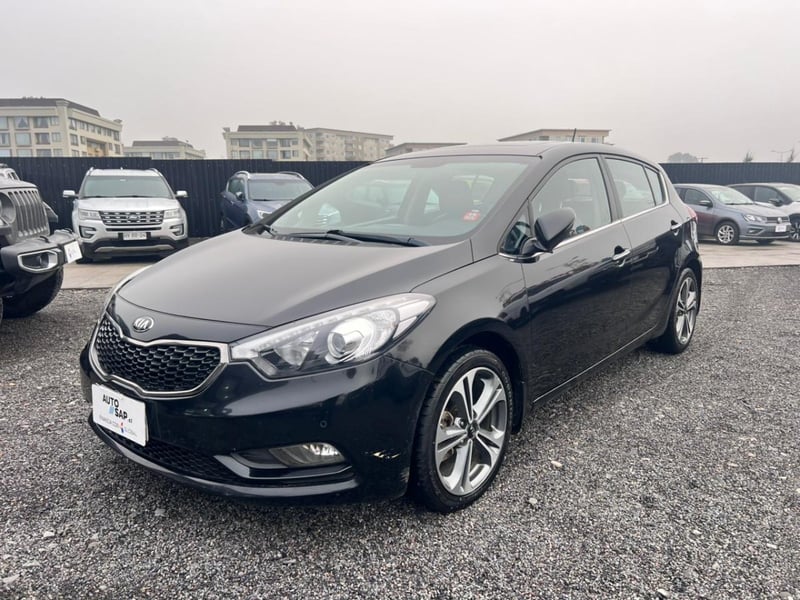 Kia CERATO 5 SX SPORT 2.0 MT 2016