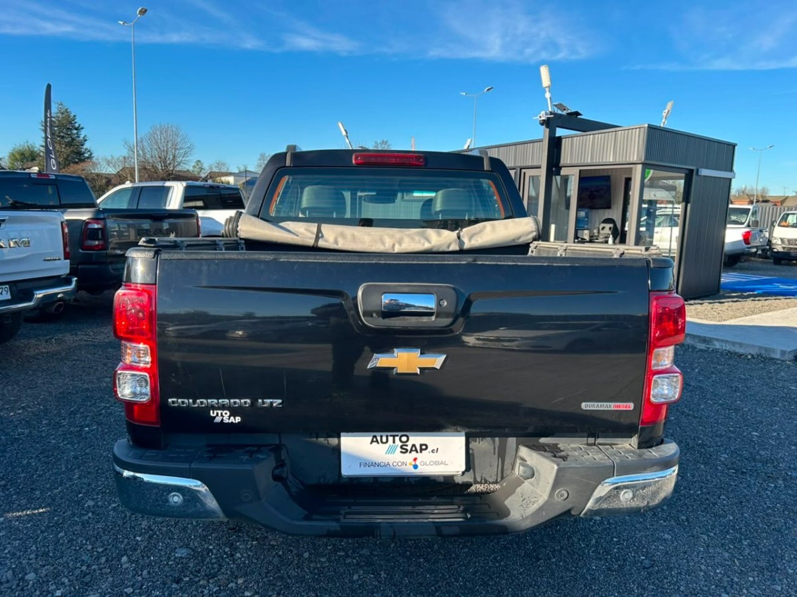 Chevrolet COLORADO DCAB 4X4 2.8 AT 2019 - Imagen 6 de 10