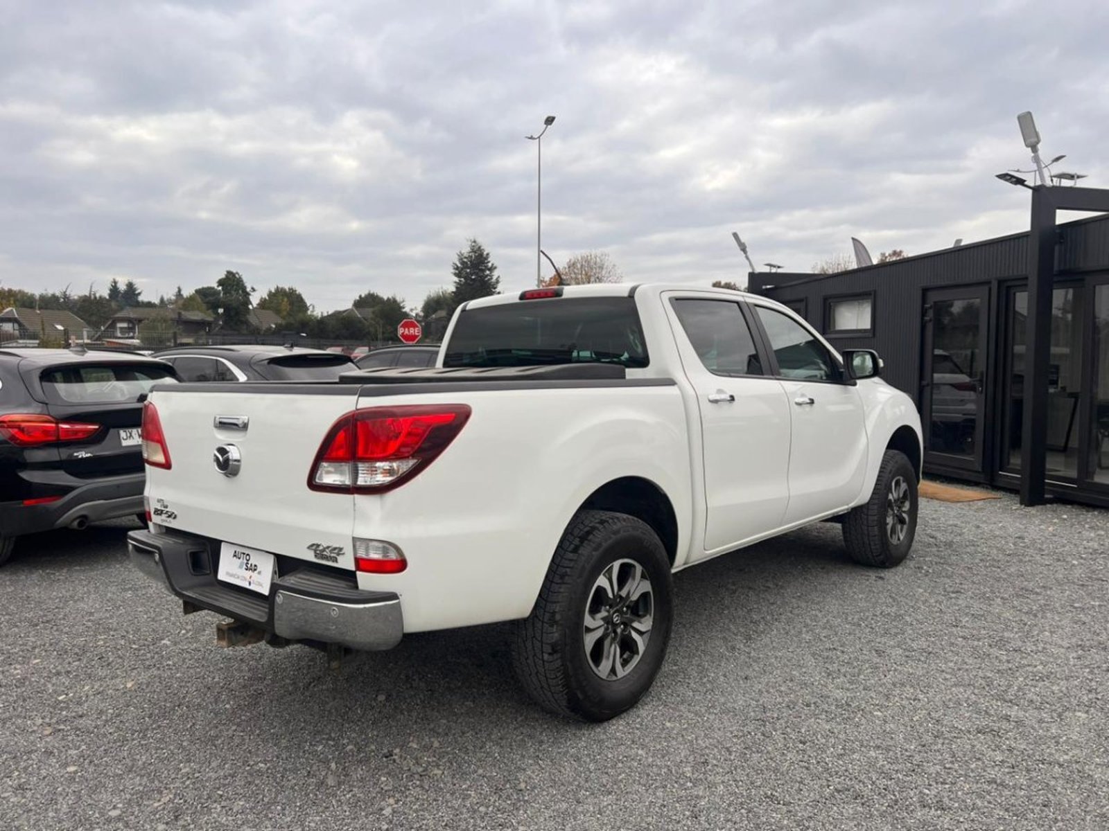Mazda BT-50 DCAB SDX 4X4 3.2 AUTOMATICA 2022 - Foto 5 de 10