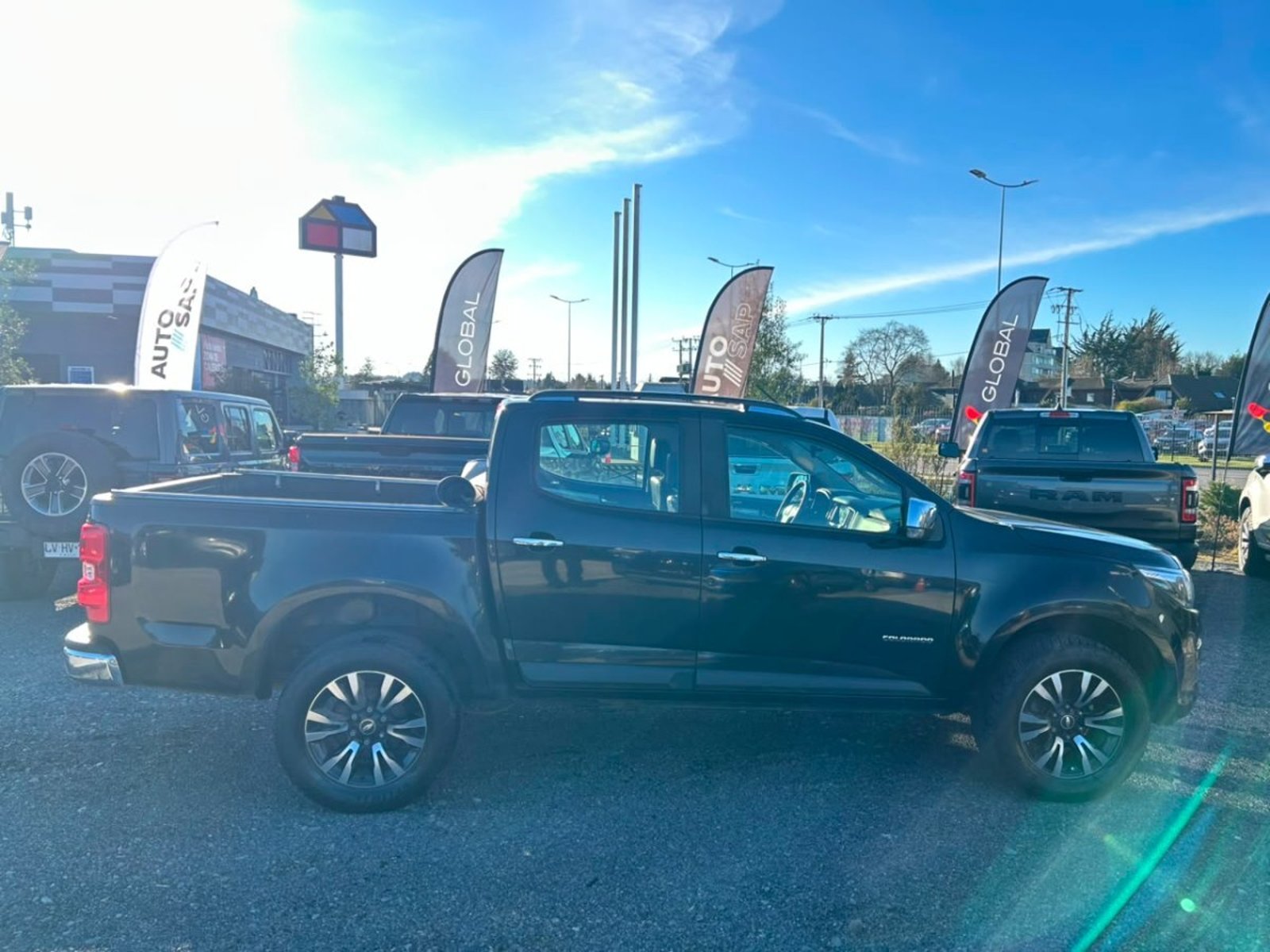 Chevrolet COLORADO DCAB 4X4 2.8 AT 2019 - Foto 4 de 10