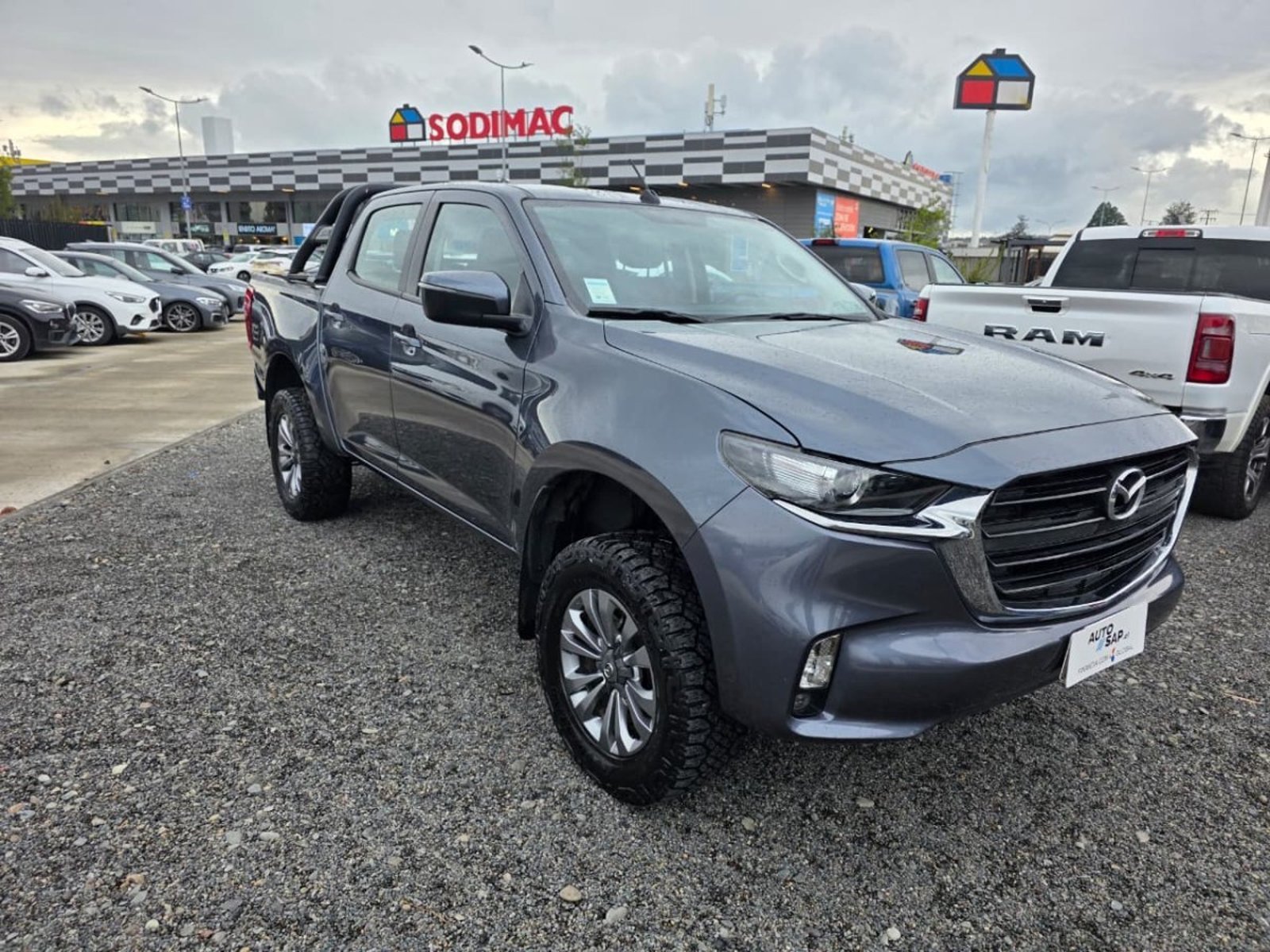 Mazda BT-50 3.0 CORE 4X4 6MT 2024 - Imagen 5 de 10