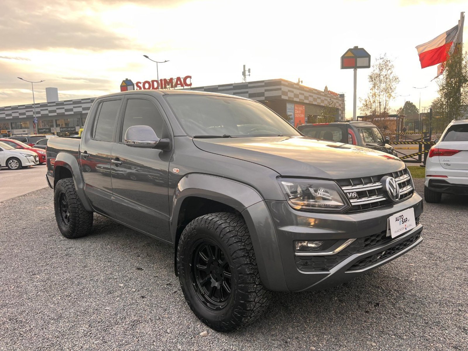 Volkswagen AMAROK AMAROK 4X4 3.0 V6 AUT 2021 - Imagen 3 de 10