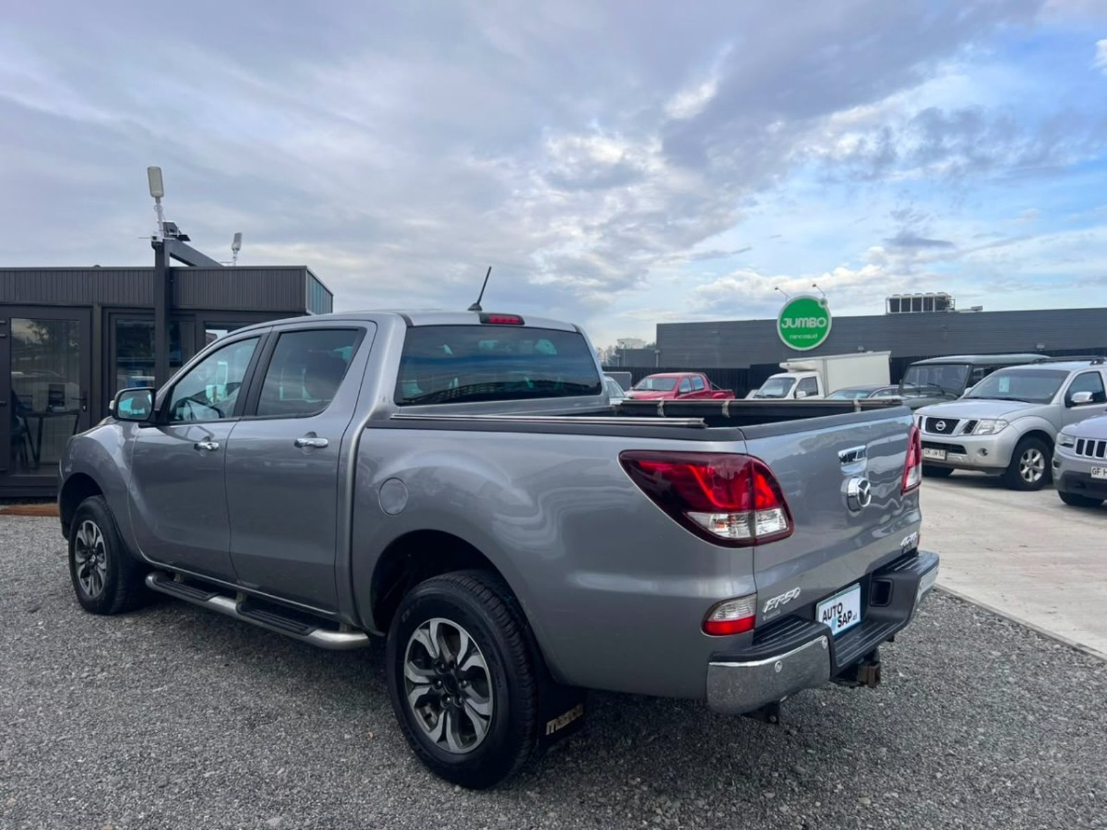 Mazda BT-50 DCAB SDX 4X4 3.2 AUTOMATICA 2018 - Imagen 7 de 10