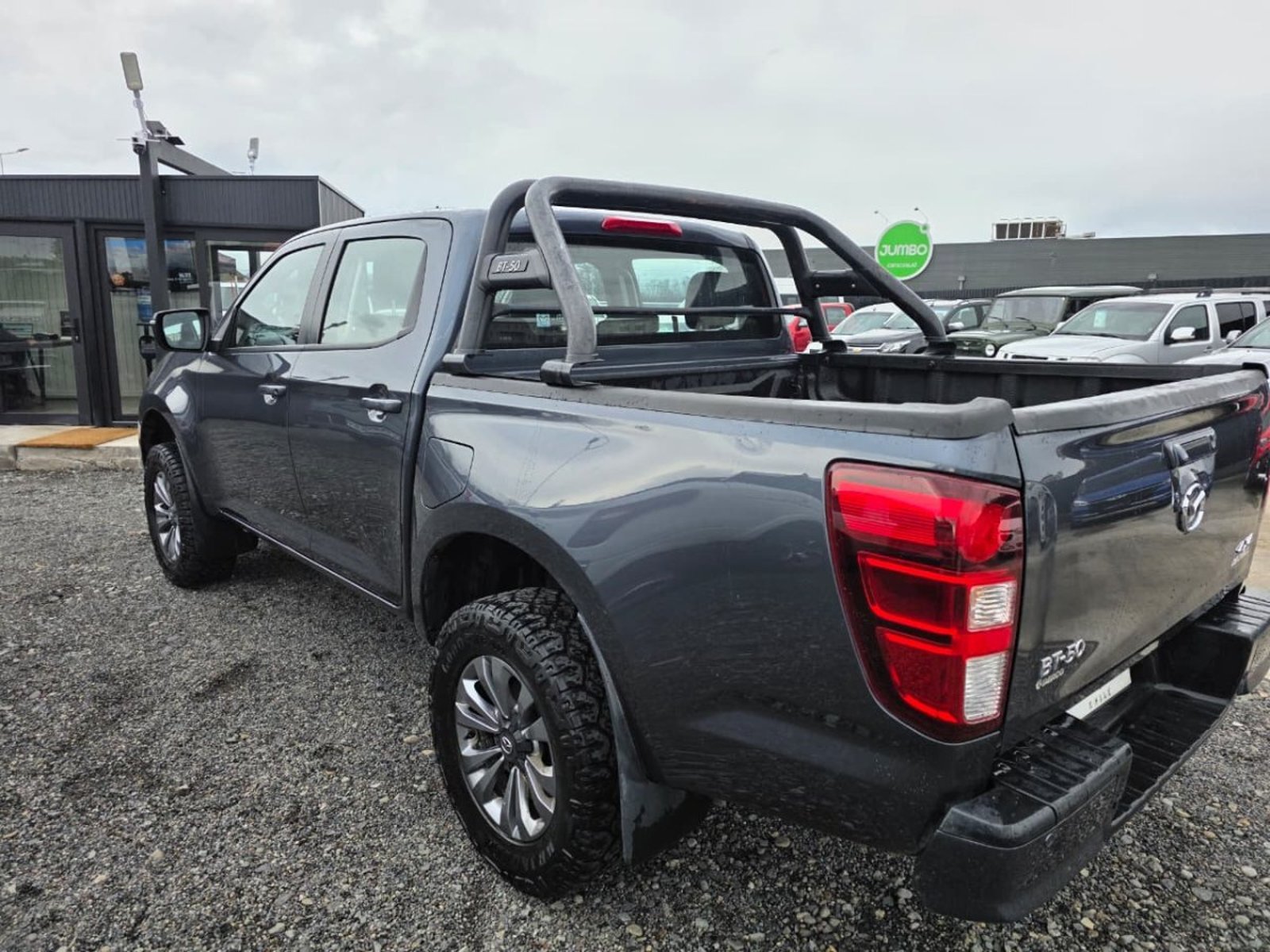 Mazda BT-50 3.0 CORE 4X4 6MT 2024 - Imagen 10 de 10
