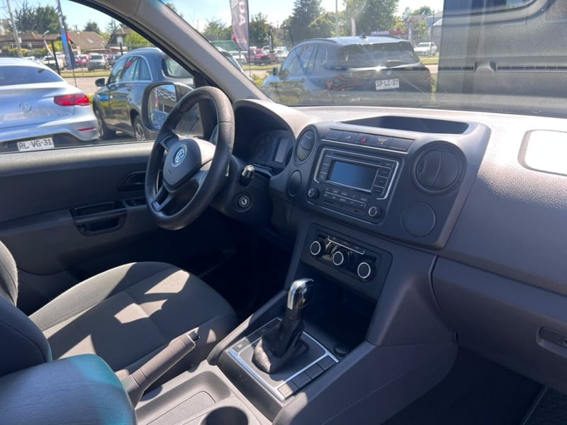 Volkswagen AMAROK POWER PLUS 2.0 AUT 4x2 2016 - Imagen 8 de 10