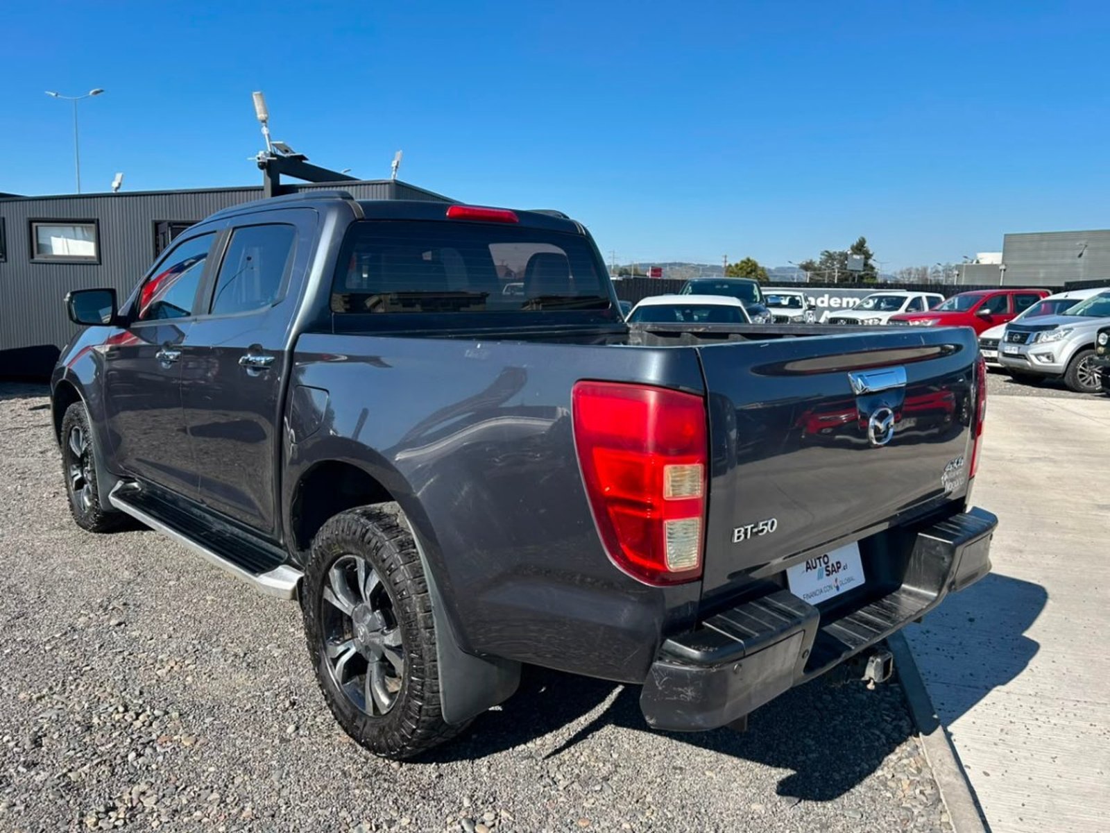 Mazda BT-50 4X4 3.0 AUT 2022 - Imagen 4 de 10
