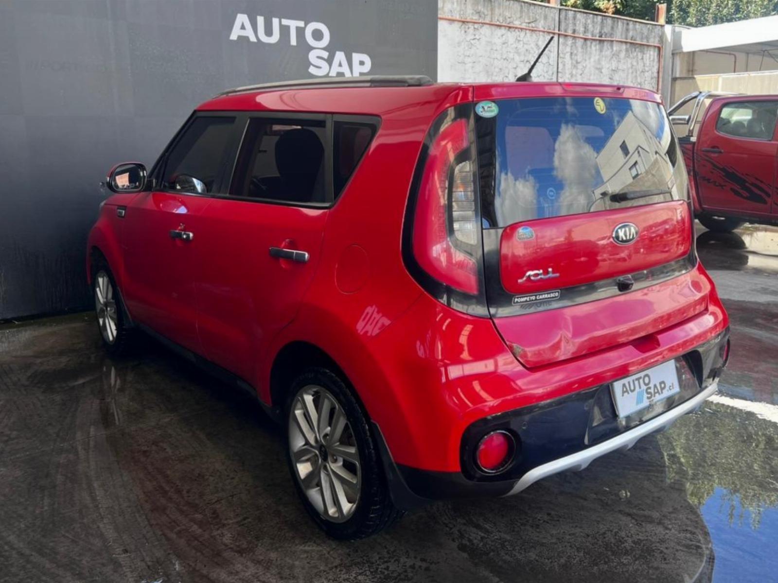 Kia SOUL EX 1.6 MT 2018 - Imagen 8 de 10