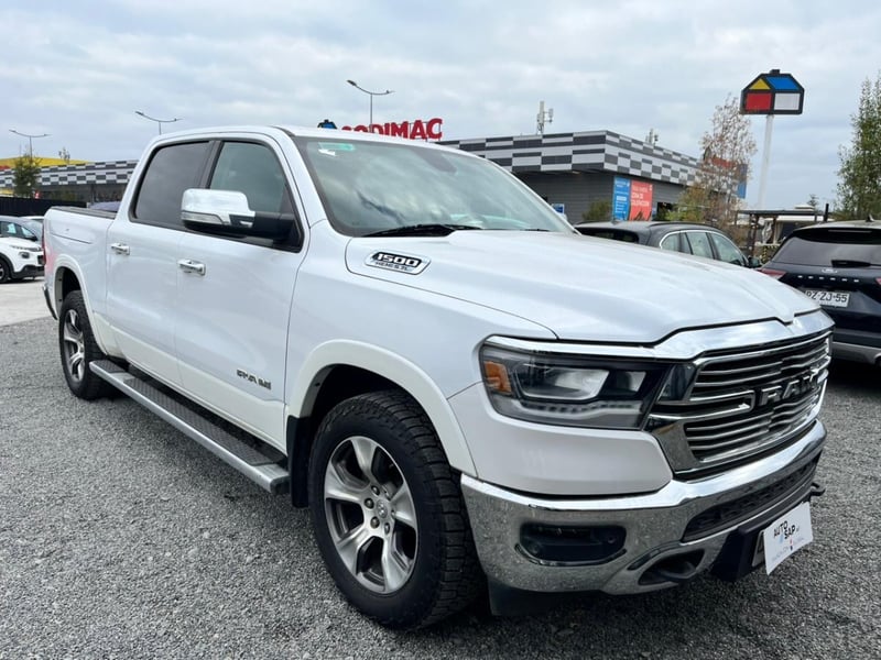 RAM 1500 LARAMIE DCAB 4X4 5,7 AUT 2020 - Imagen 3 de 10