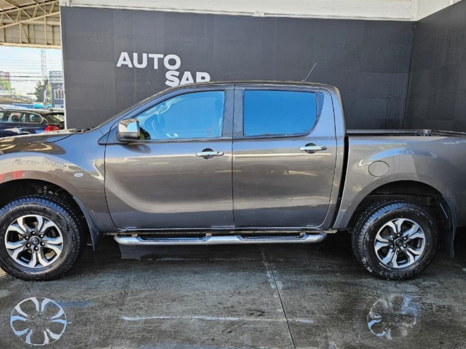 Mazda BT-50 DOHC DCAB 2.2 MT 2022 - Imagen 8 de 8