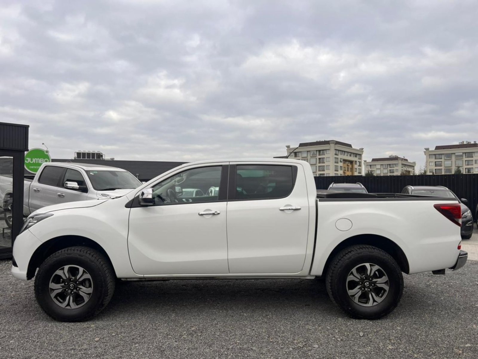 Mazda BT-50 DCAB SDX 4X4 3.2 AUTOMATICA 2022 - Imagen 8 de 10