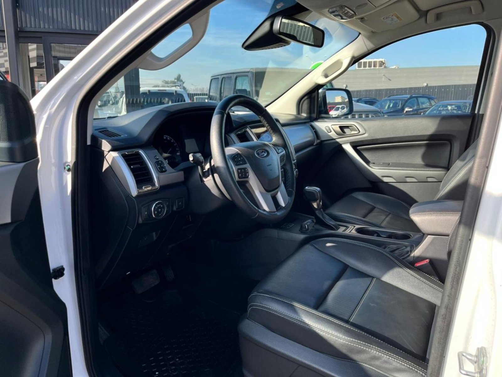 Ford RANGER RANGER DSL LIMITED 3.2L 2023 - Imagen 10 de 10