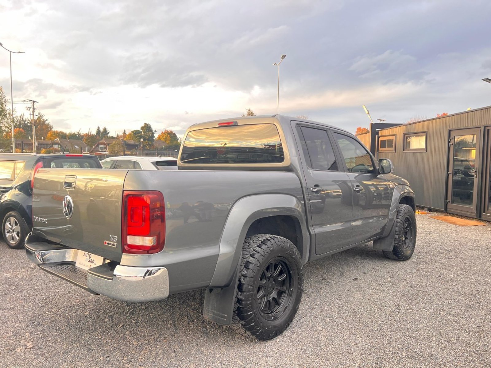 Volkswagen AMAROK AMAROK 4X4 3.0 V6 AUT 2021 - Foto 5 de 10