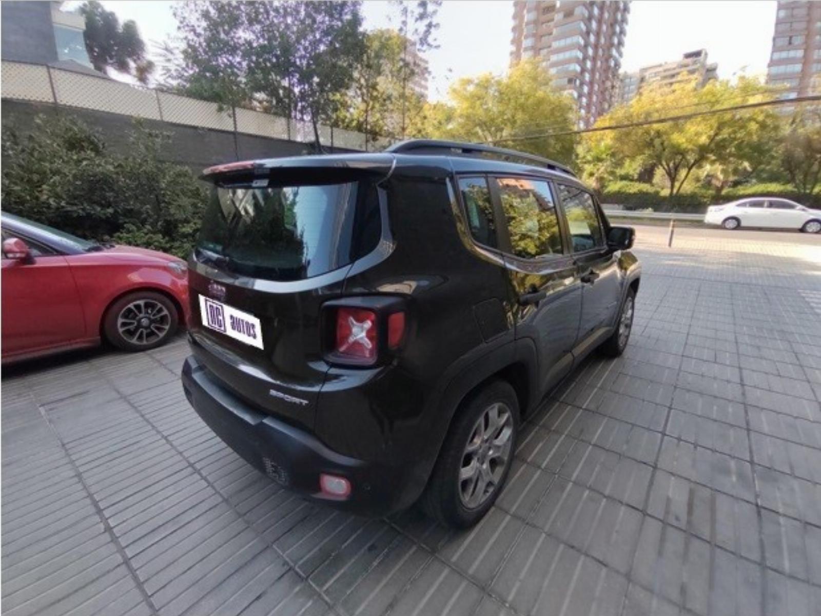 Jeep RENEGADE 1.7 LX Sport 2018 - Foto 2 de 10