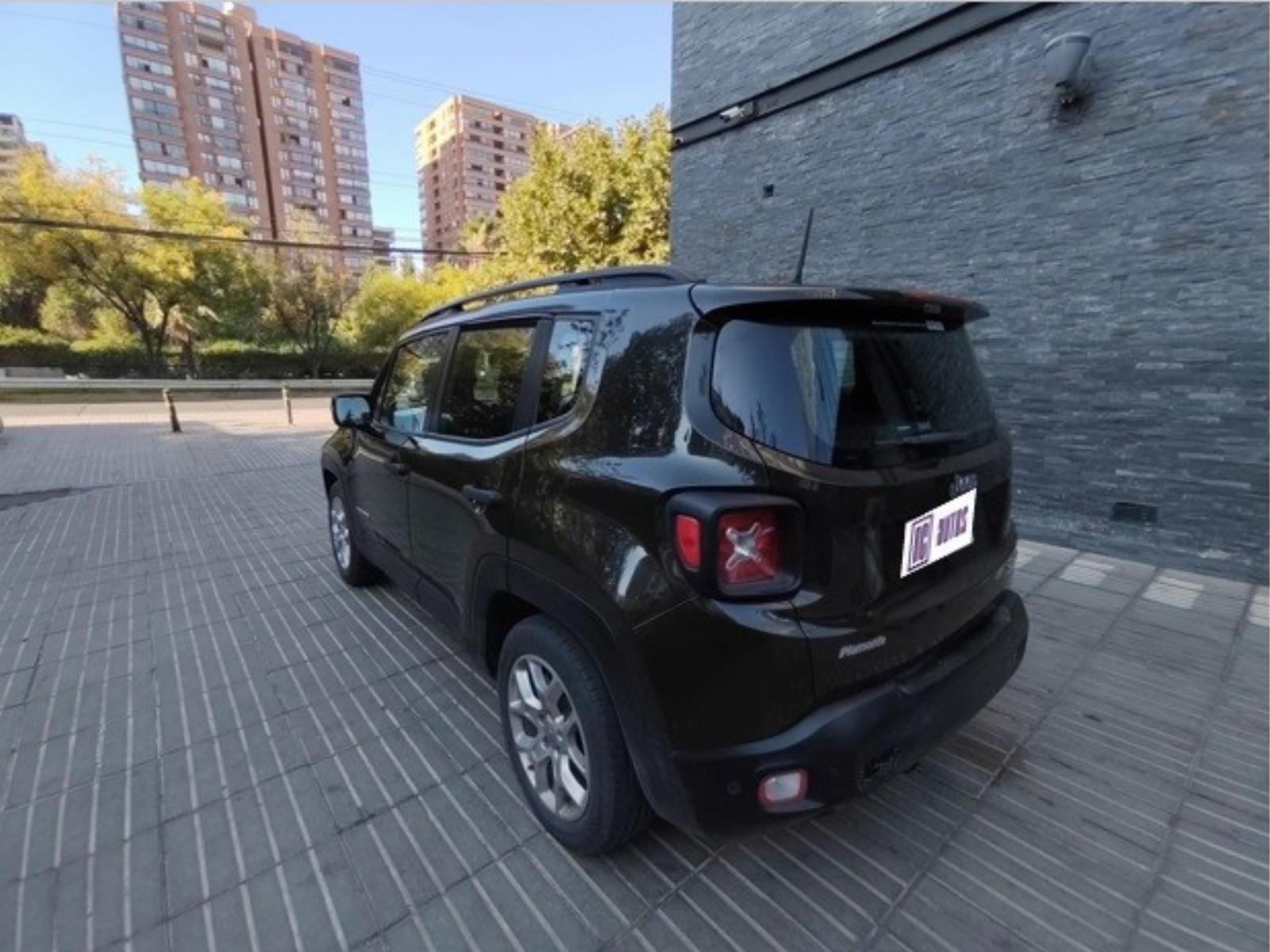 Jeep RENEGADE 1.7 LX Sport 2018 - Foto 4 de 10