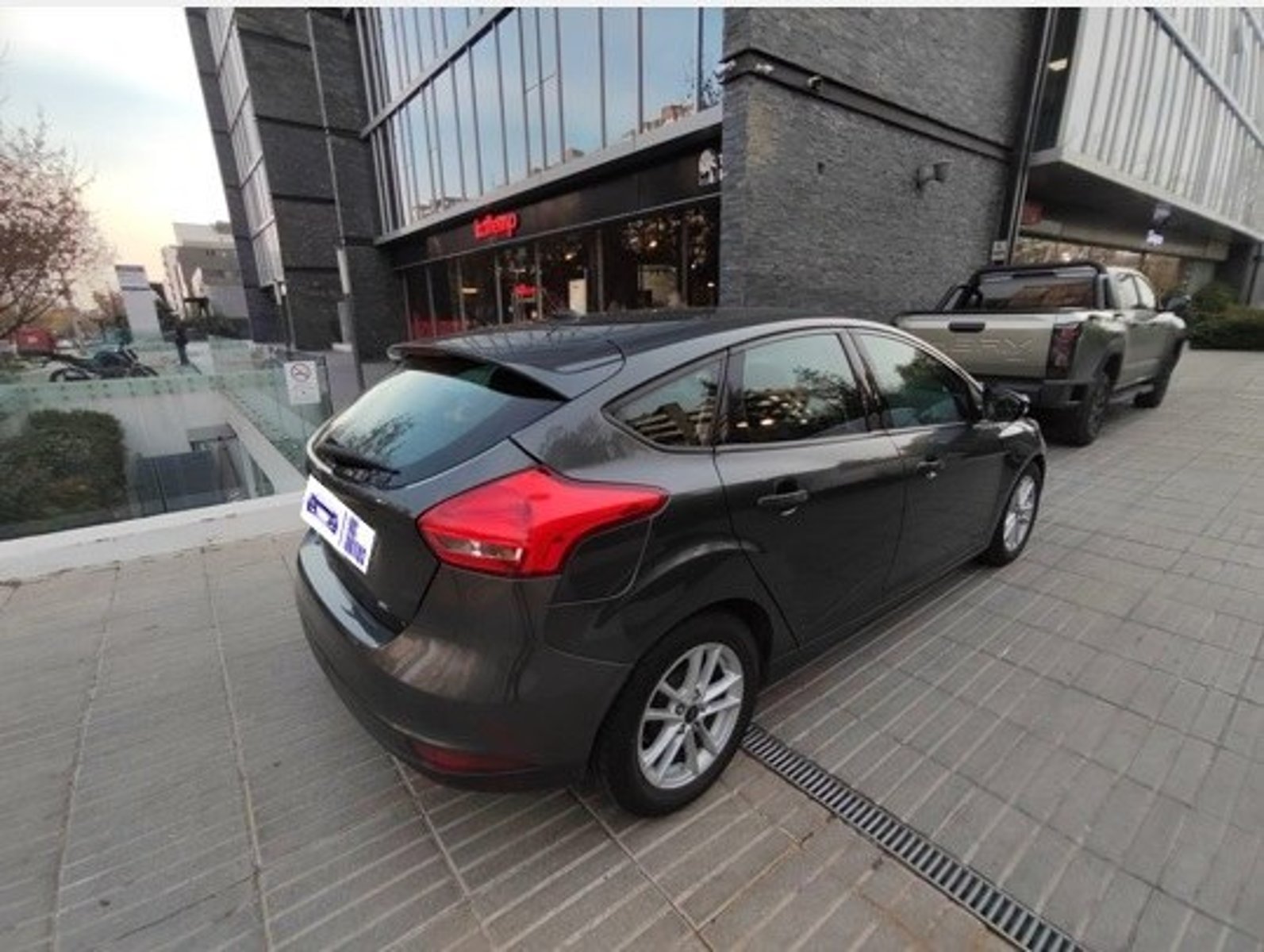 Ford FOCUS 2.0 SE 4X2 HB AT 5P 2018 - Imagen 3 de 10