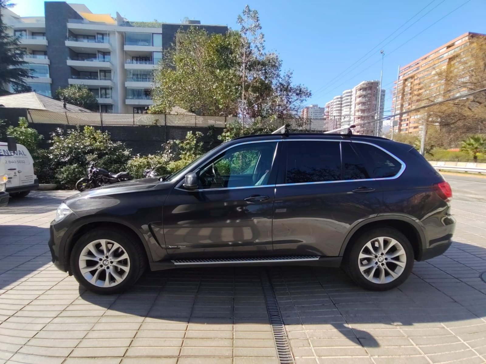 BMW X5 3.0 X-DRIVE 35I 4X4 AT 5P 2016 - Imagen 4 de 10
