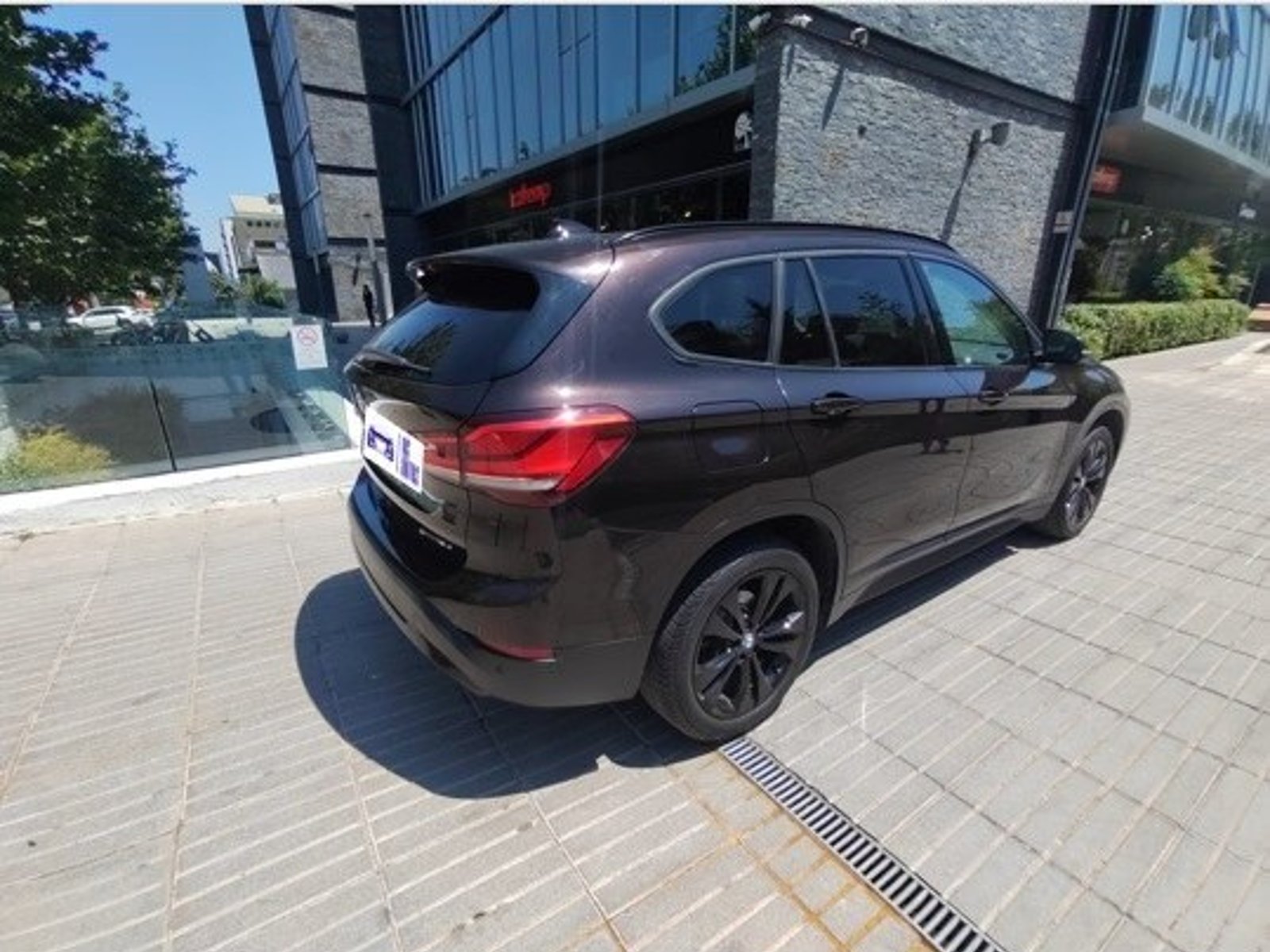 BMW X1 SDrive18d Luxury Night Edition 2020 - Foto 3 de 10