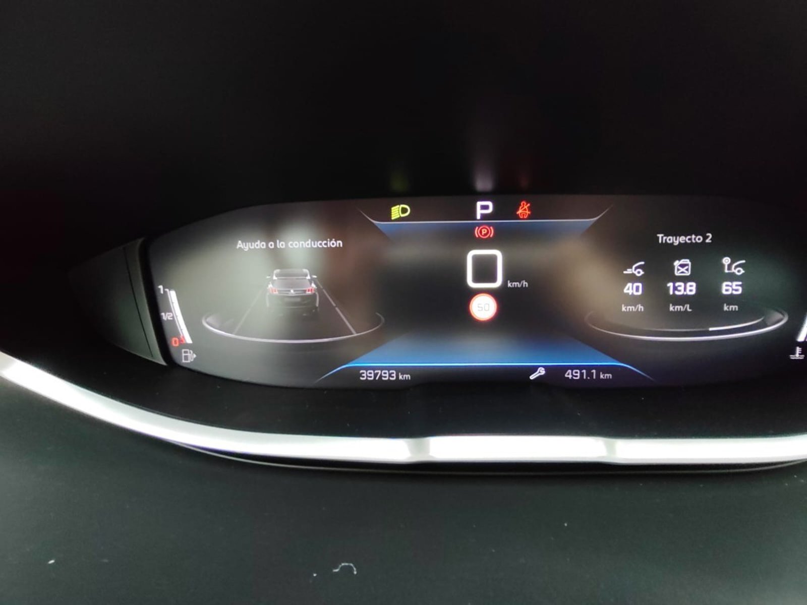 Peugeot 3008 1.6 ALLURE PACK THP 165 4X2 EAT6 5P 2024 - Imagen 10 de 10