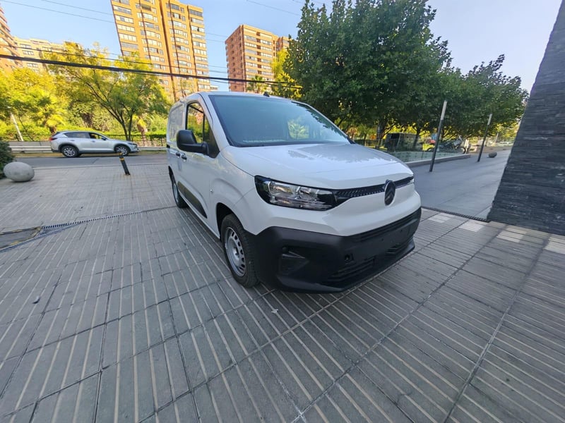 Citroën BERLINGO 1.5 HDI 100 M 2026